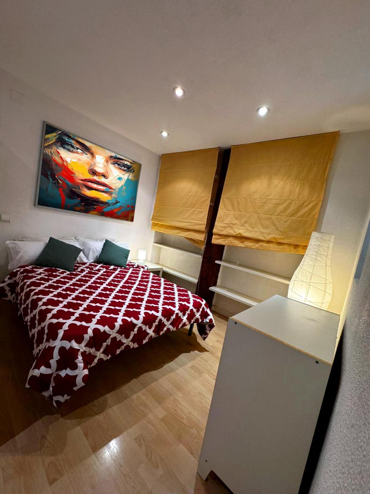 Prado Atocha Apartaments Madrid Exterior photo