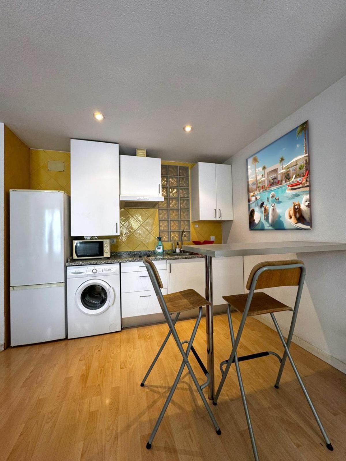 Prado Atocha Apartaments Madrid Exterior photo