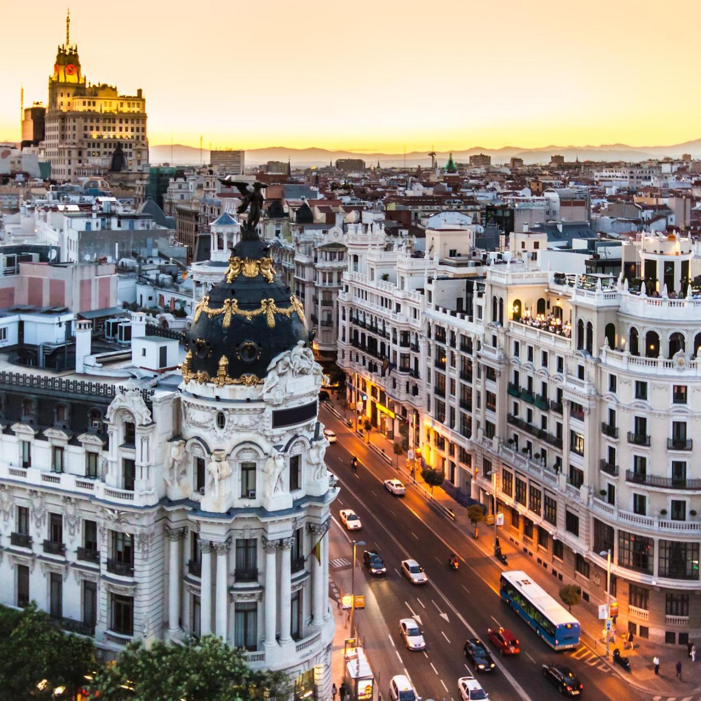 Prado Atocha Apartaments Madrid Exterior photo